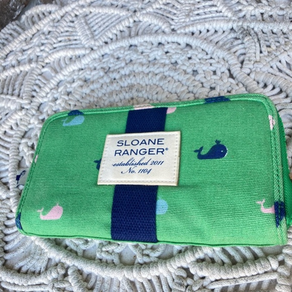 Sloane Ranger Green Whale Pattern Zip Wallet Clutch Card Holder Coin Purse